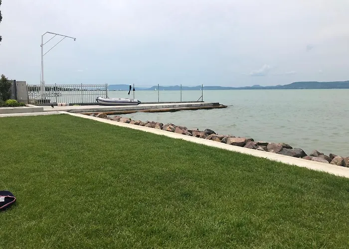 Apartament Lela Lakeside A Vizek Szerelmeseinek