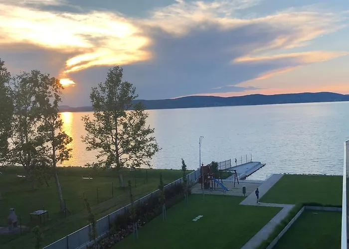 Apartament Lela Lakeside A Vizek Szerelmeseinek Balatonlelle